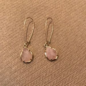 Kendra Scott dangle earrings